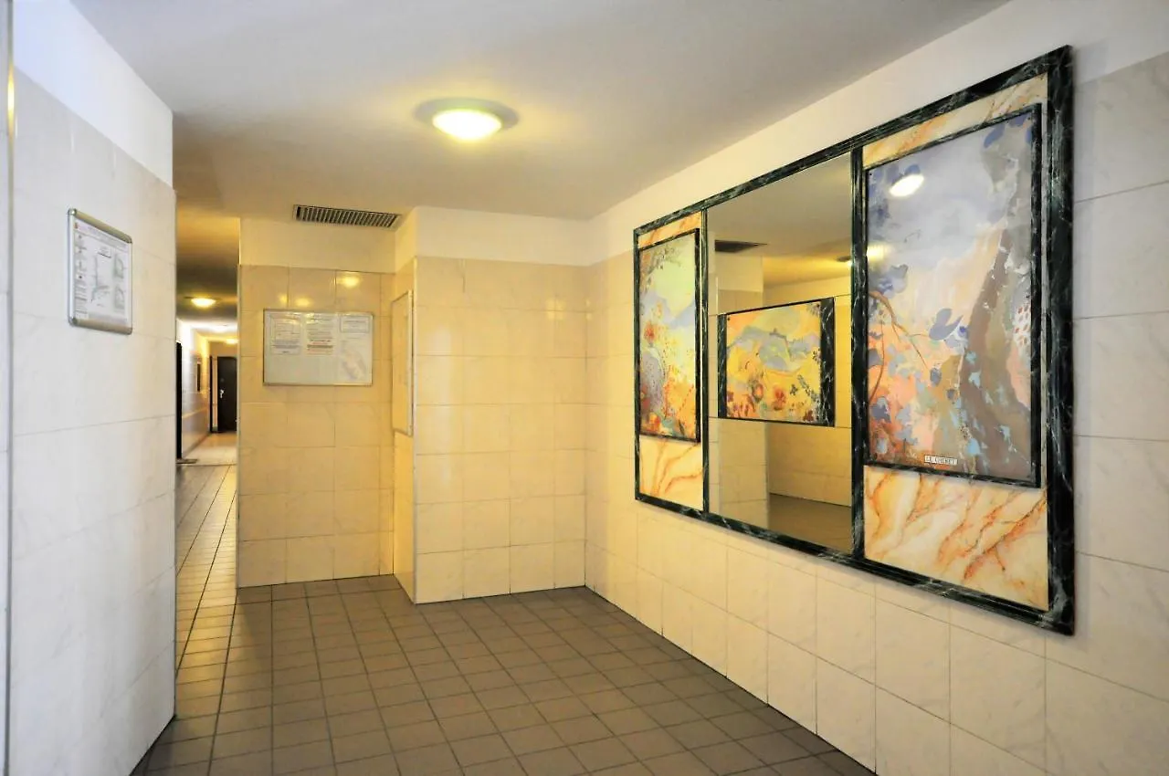 Apartment Appartement Des Fleurs Nice France
